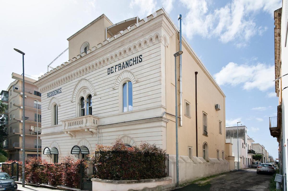 Residence De Franchis - Smart Apartments Lecce Exteriér fotografie