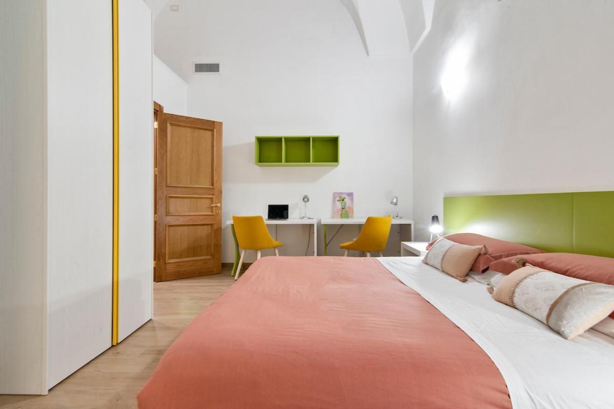 Residence De Franchis - Smart Apartments Lecce Exteriér fotografie