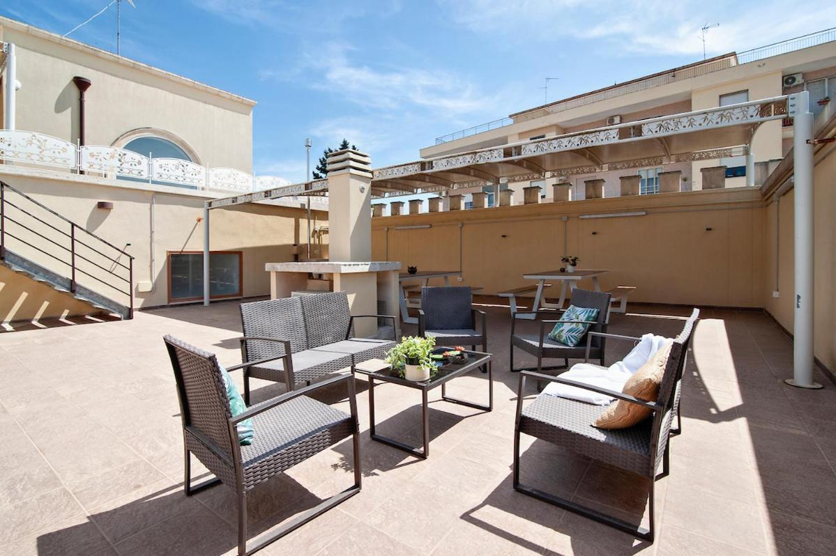 Residence De Franchis - Smart Apartments Lecce Exteriér fotografie