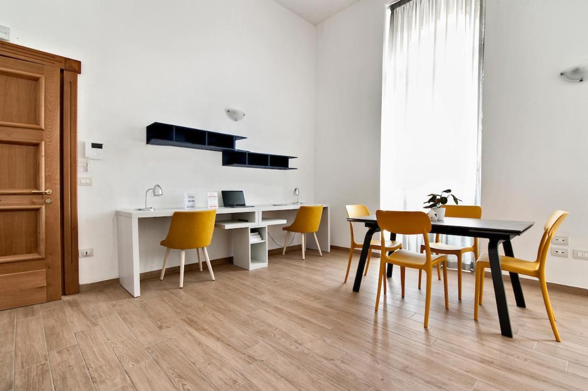 Residence De Franchis - Smart Apartments Lecce Exteriér fotografie