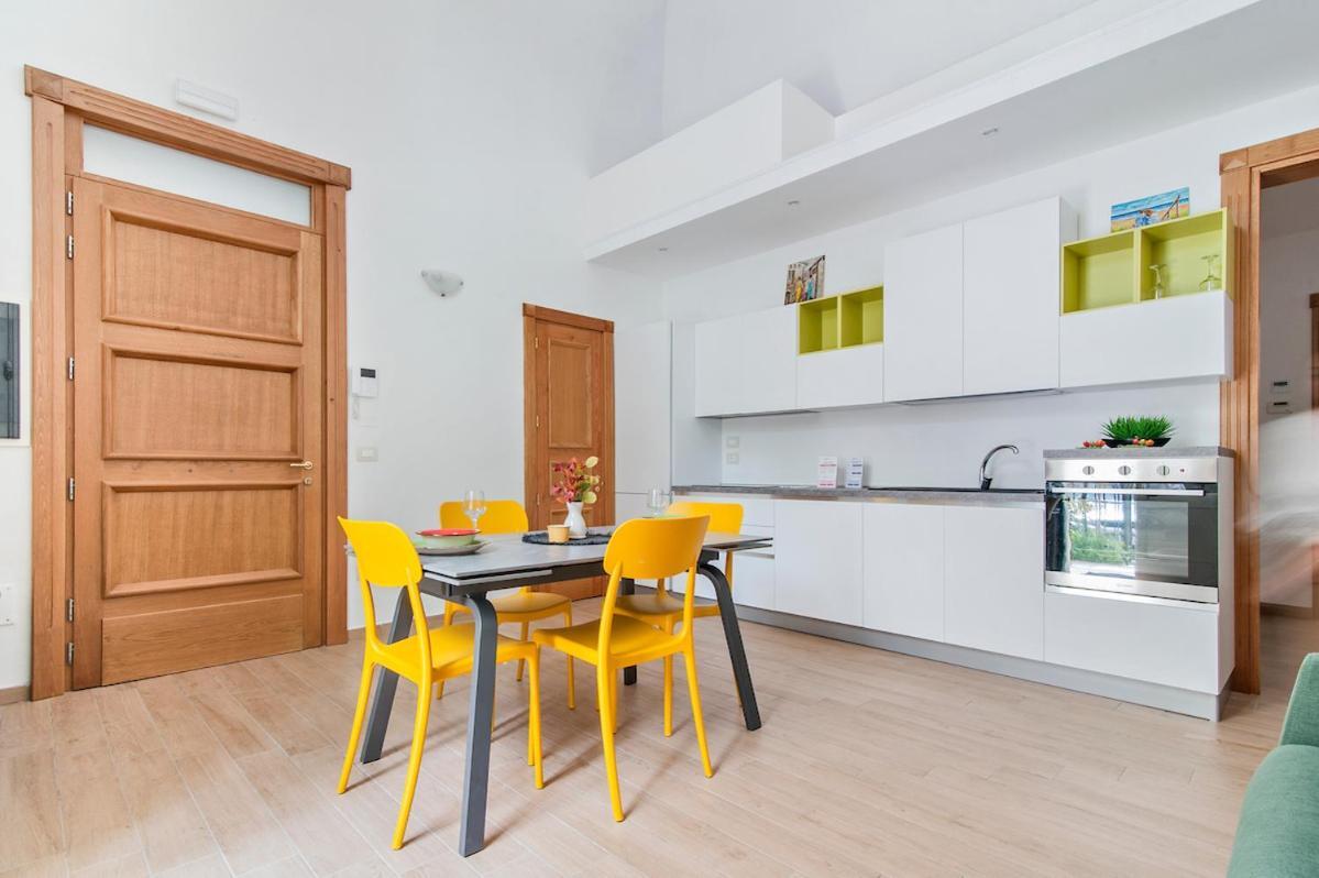 Residence De Franchis - Smart Apartments Lecce Exteriér fotografie