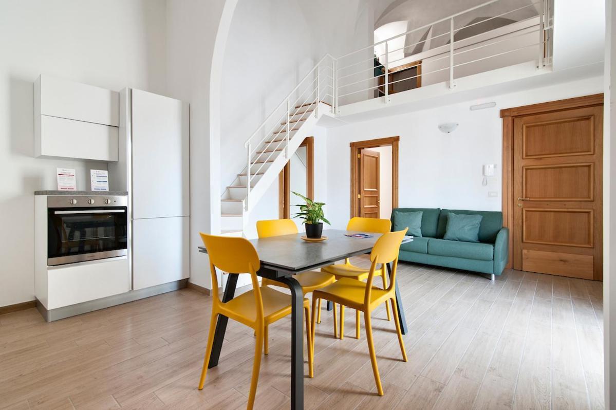 Residence De Franchis - Smart Apartments Lecce Exteriér fotografie